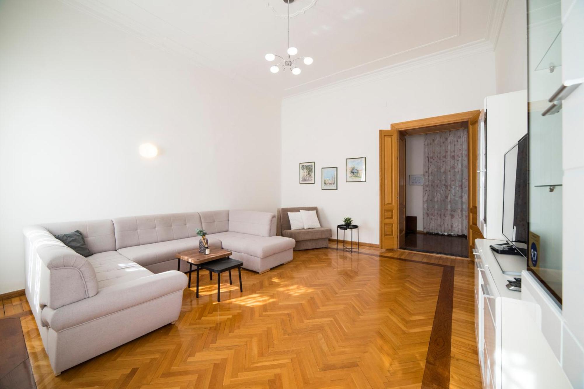 Golden Star Apartment Zagreb Ngoại thất bức ảnh