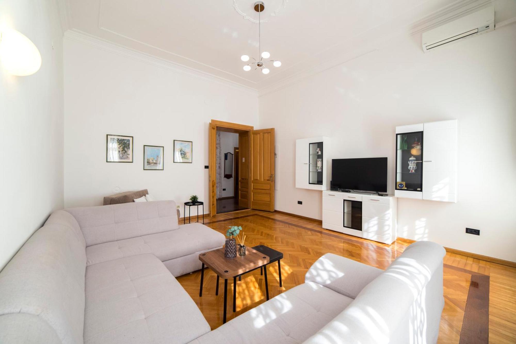 Golden Star Apartment Zagreb Ngoại thất bức ảnh